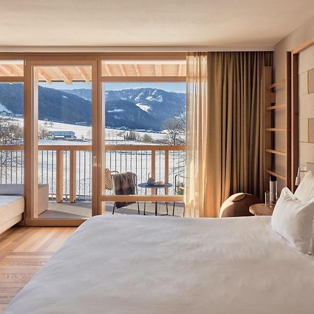 Falkensteiner Hotel Kronplatz - The Leading Hotels Of The World (Adults Only) Riscone Exterior photo Deluxe room