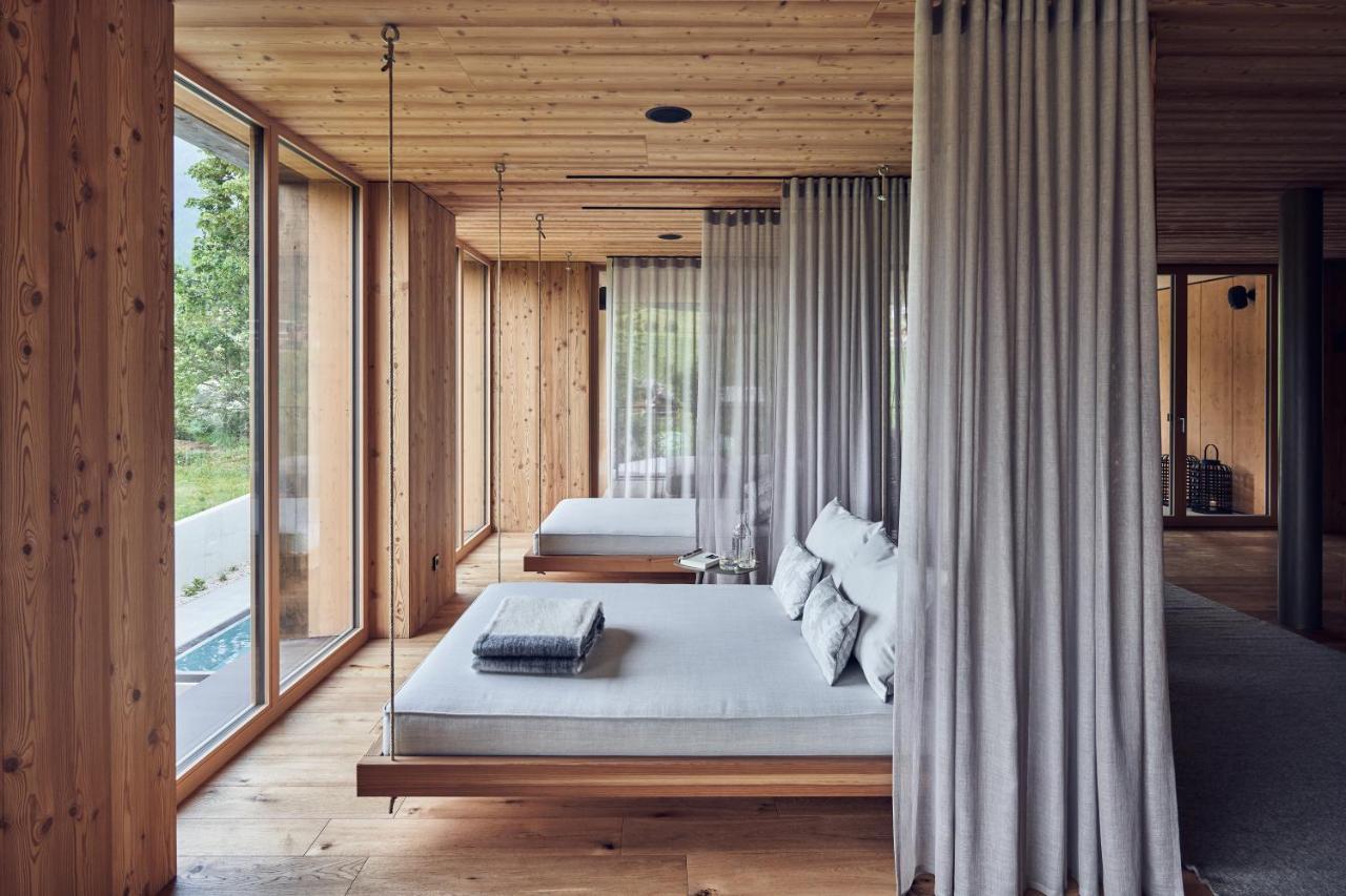 Falkensteiner Hotel Kronplatz - The Leading Hotels Of The World (Adults Only) Riscone Exterior photo The spa at the Hotel 7132 Samarkand
