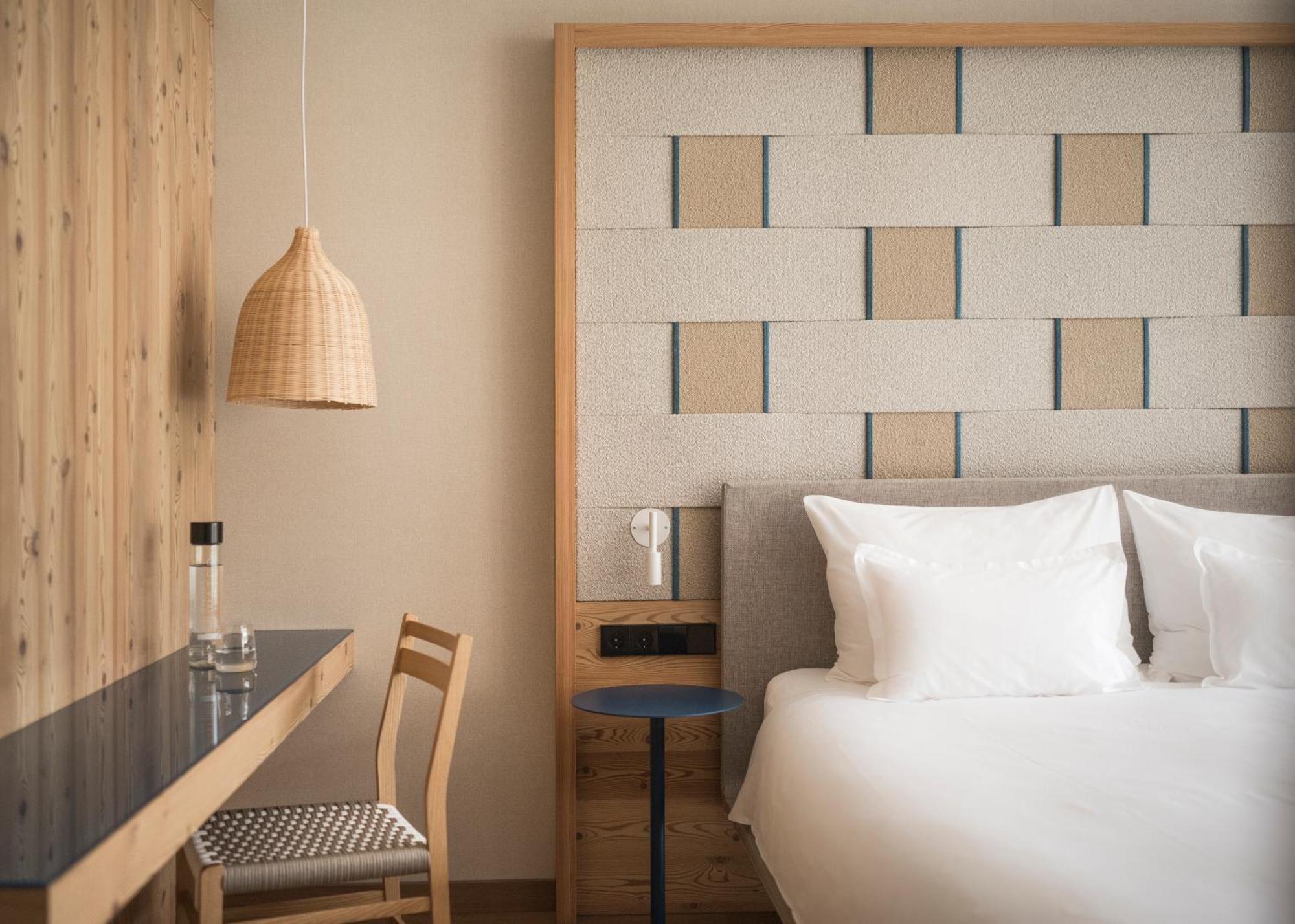 Falkensteiner Hotel Kronplatz - The Leading Hotels Of The World (Adults Only) Riscone Room photo A room at the hotel