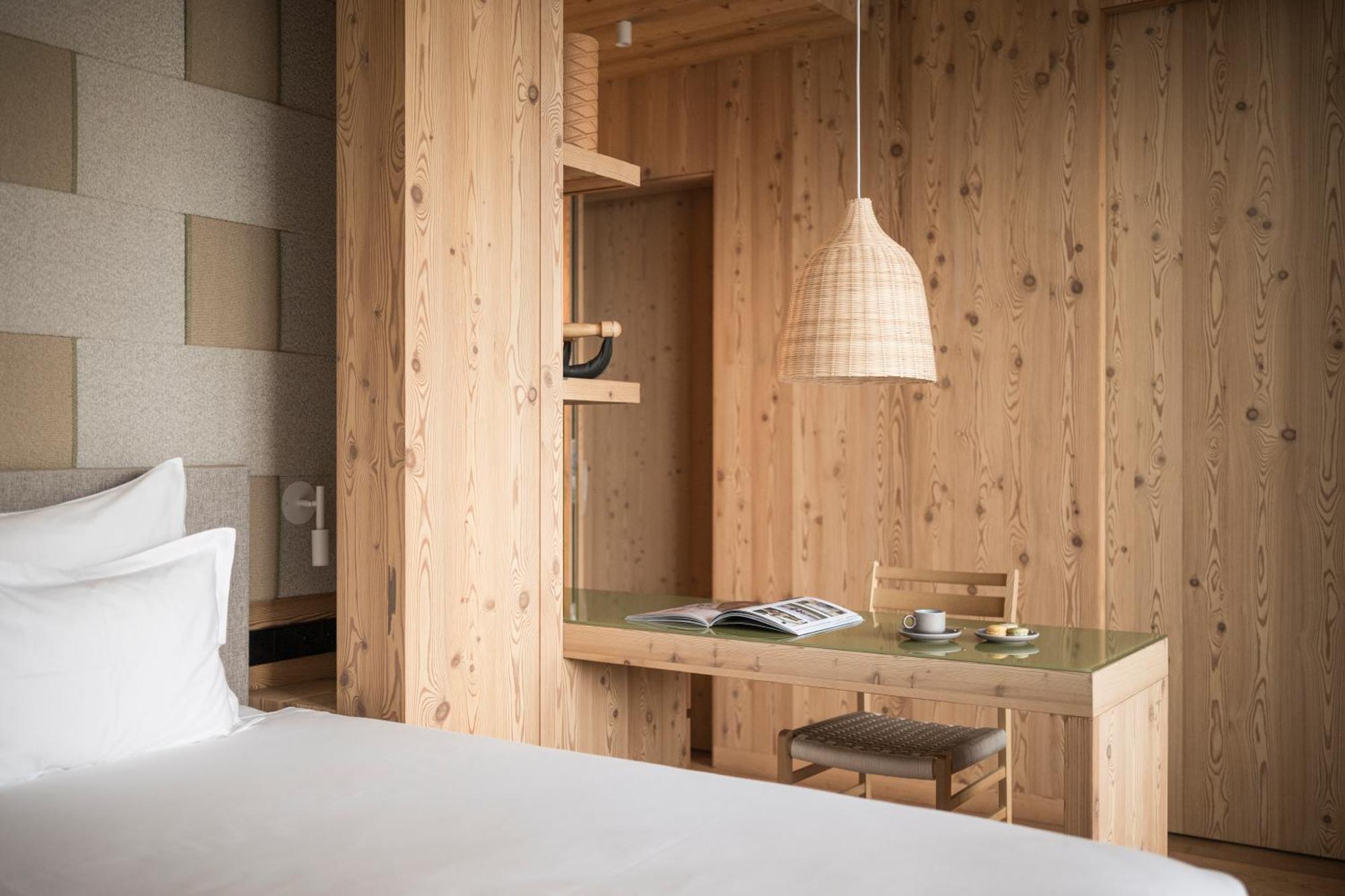 Falkensteiner Hotel Kronplatz - The Leading Hotels Of The World (Adults Only) Riscone Room photo A room at the Hotel
